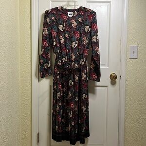 Leslie Fay Dresses | Long-Sleeve Floral Paisley Print 80s Midi Dress With Belt